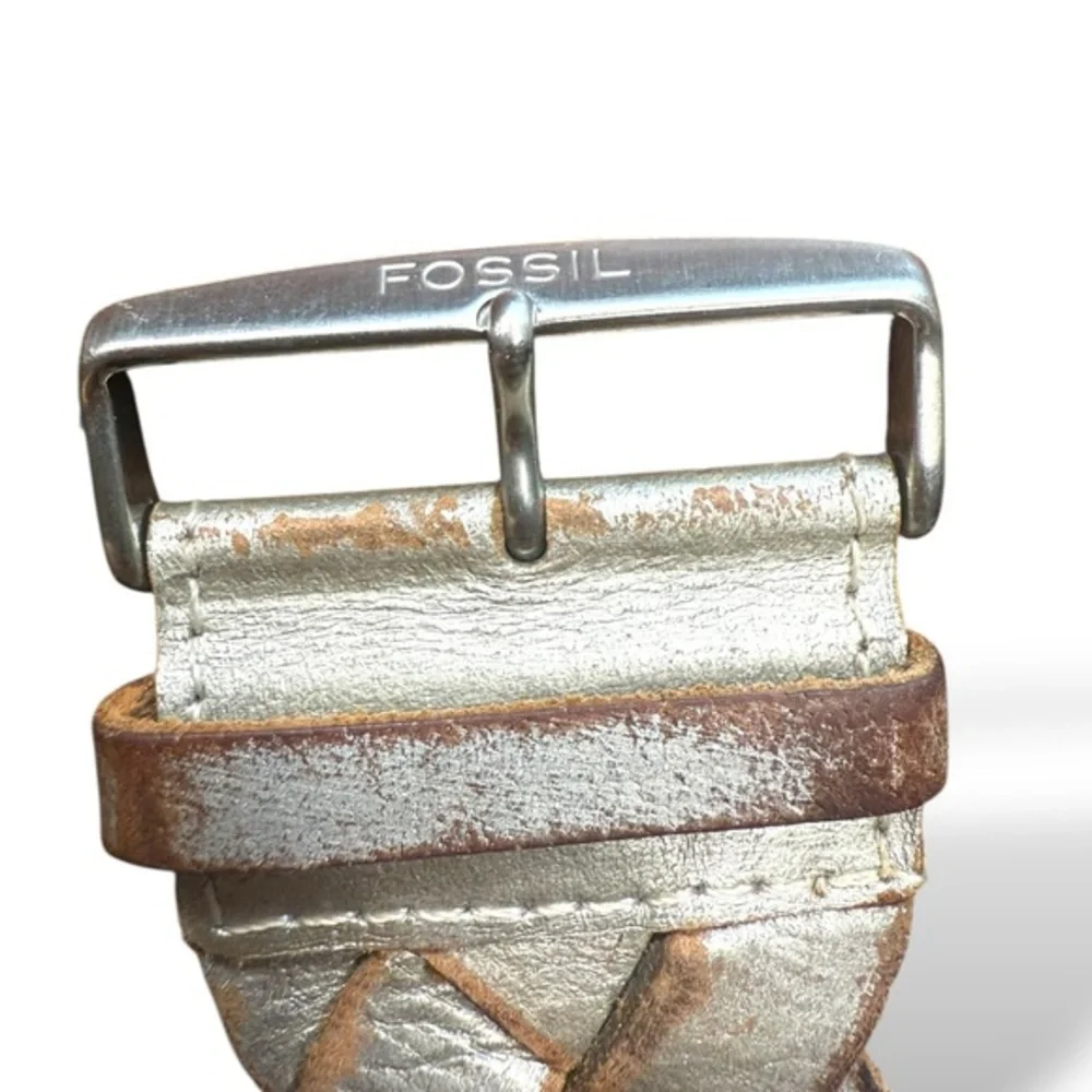 Fossil vintage 90s